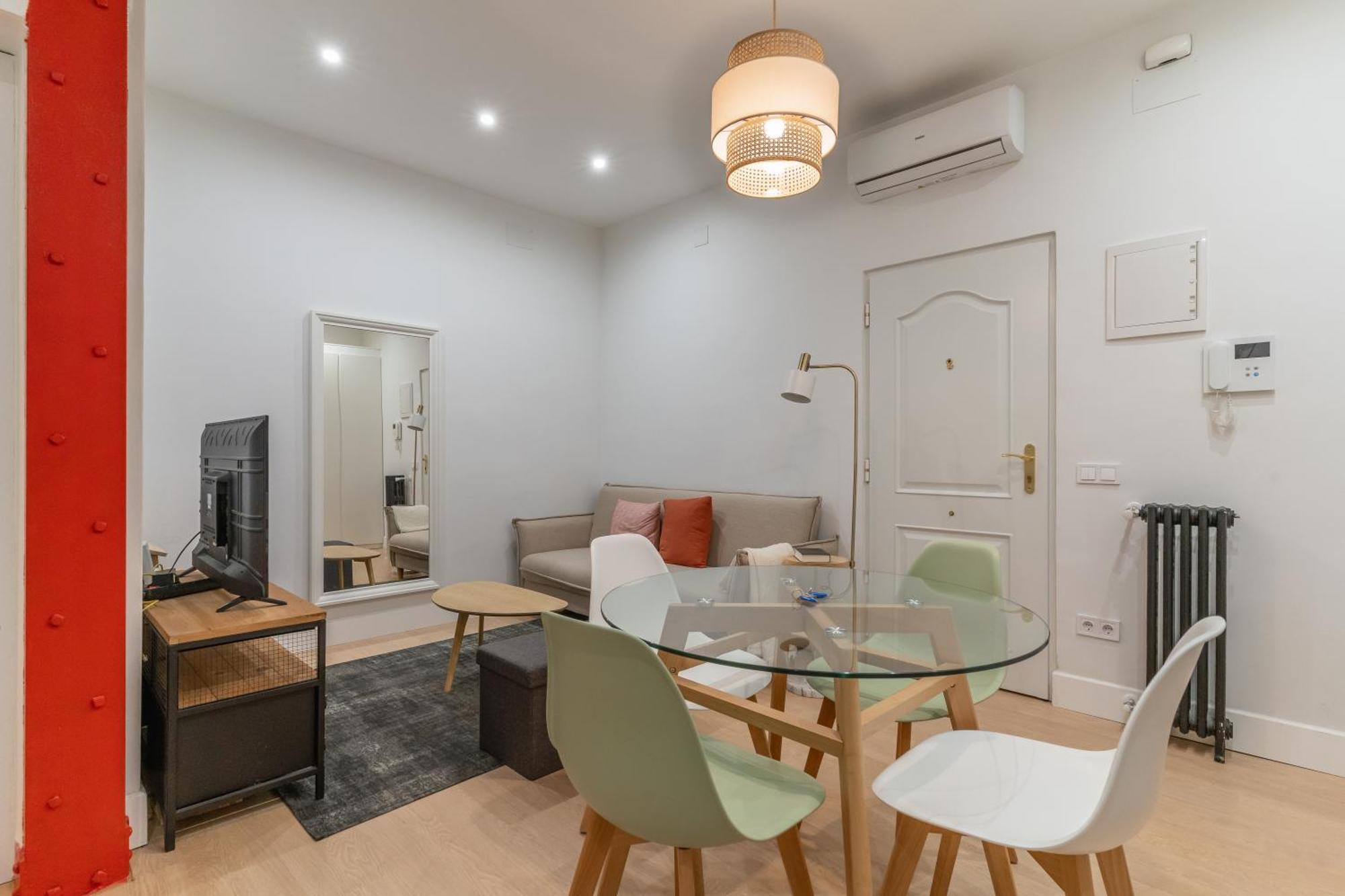 شقة Cozy And Central-1Bd 1Bth- Cortes مدريد المظهر الخارجي الصورة